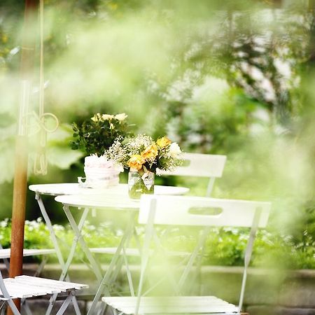 Hotell Pilen อูเมโอ ภายนอก รูปภาพ